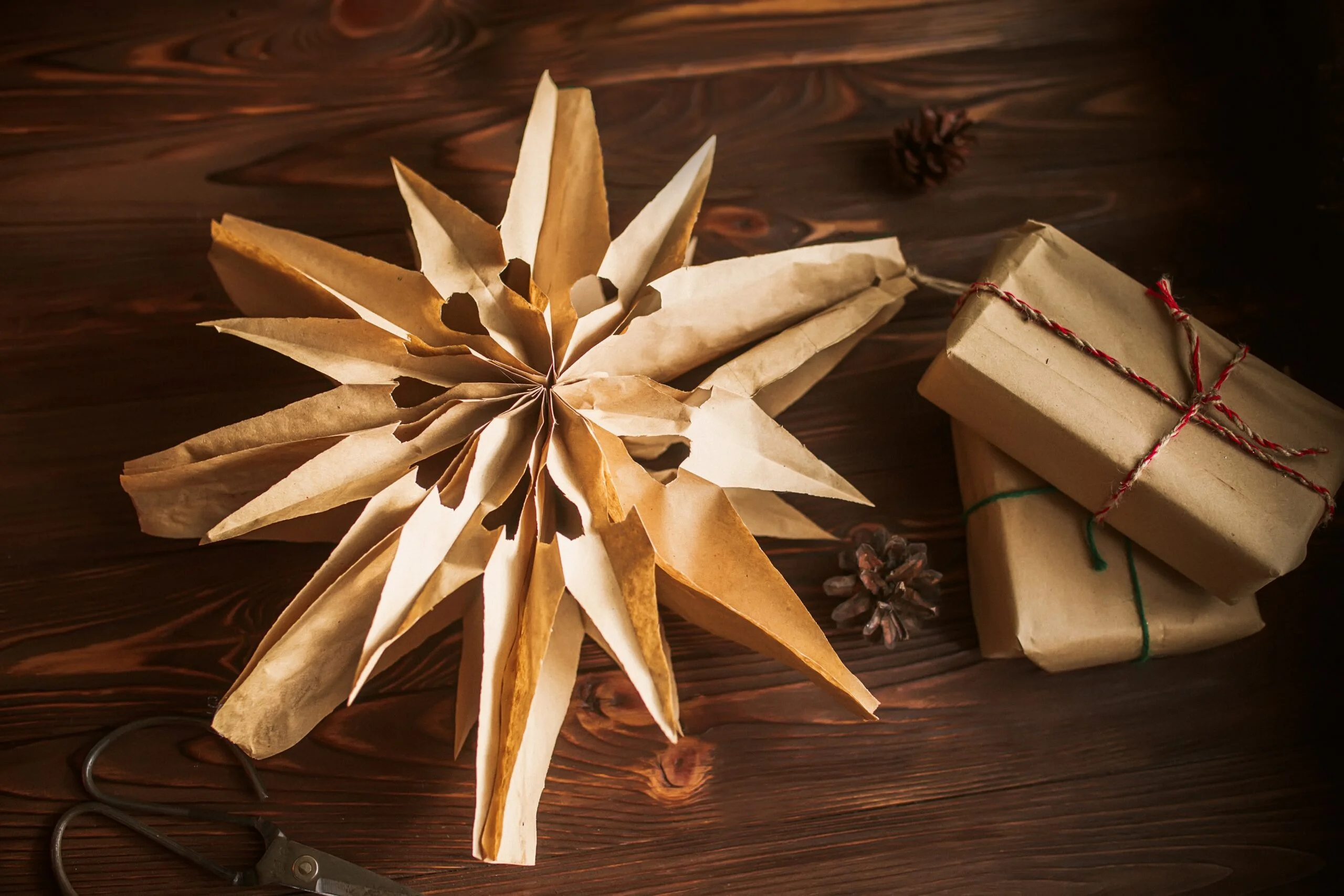 8 Ways To Turn Brown Paper Bags Into Aesthetic Crafts